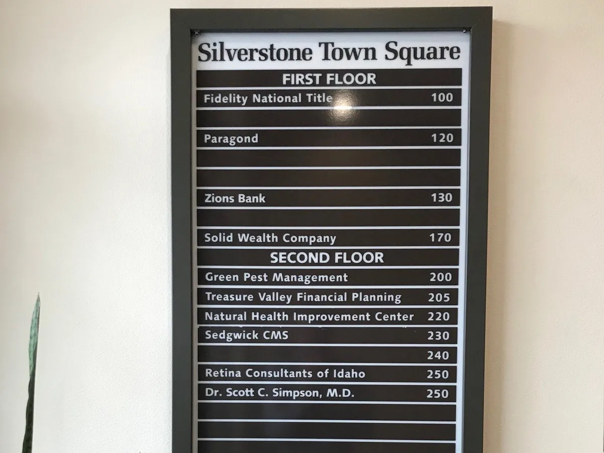 Building-Entrance-02